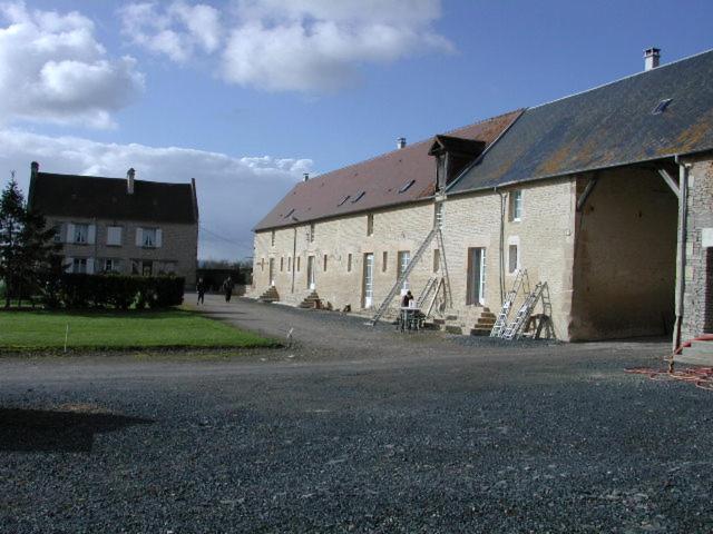 Ferme De La Riviere Bed & Breakfast Petiville  Luaran gambar